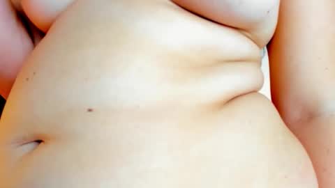 Snapshot of katyajhonss chatting on March 17, 12:04 am KATYAJHONSS online show from March 17, 12:04 am