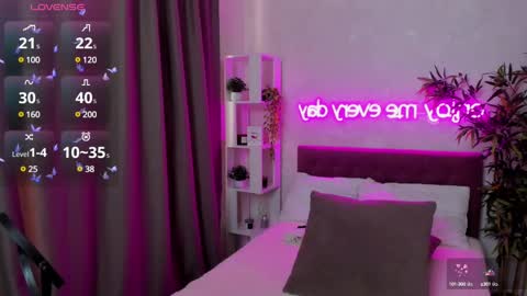 Kate online show from February 19, 10:01 am