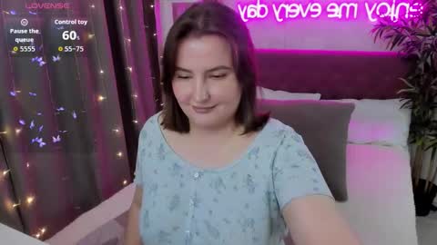 Kate online show from October 15, 5:40 am