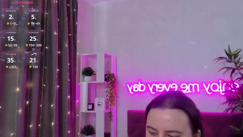 Kate online show from August 3, 7:18 am