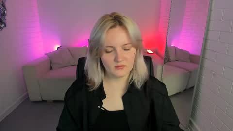 Katy online show from April 22, 5:21 am