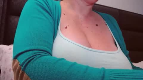 Katy online show from October 21, 5:08 am