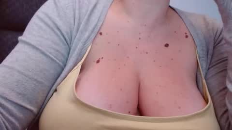 Katy online show from October 29, 6:26 am