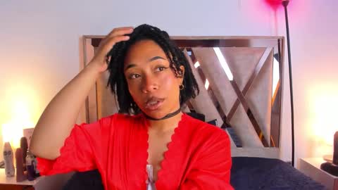 katyortiz online show from February 24, 11:41 am