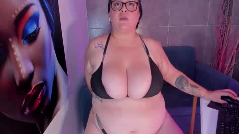 Katy Persian online show from November 13, 5:45 pm