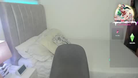 Snapshot of katysmiith26 chatting on December 15, 11:42 pm Katherine online show from December 15, 11:42 pm