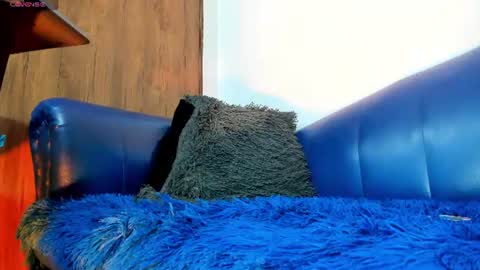 kavencastro online show from July 30, 5:28 am