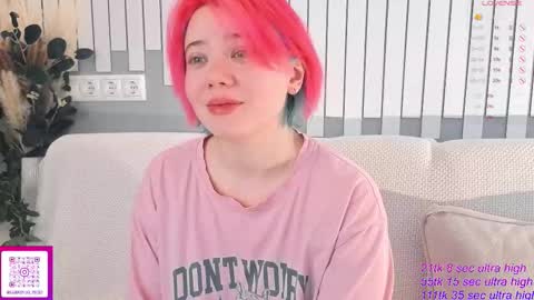 Yuki  online show from November 15, 6:33 am