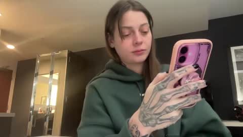 K3z14 online show from January 6, 11:42 pm