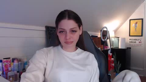 K3z14 online show from February 3, 7:10 pm