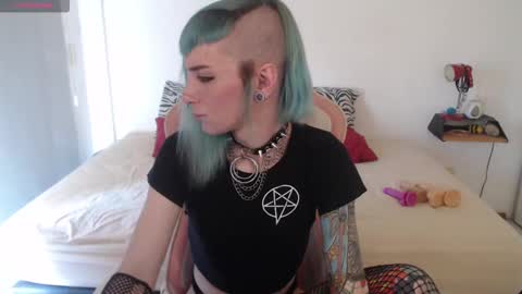 Snapshot of kawaimisfit chatting on December 31, 4:25 pm luna online show from December 31, 4:25 pm