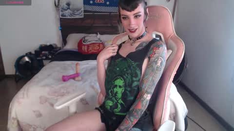 Snapshot of kawaimisfit chatting on October 9, 9:35 pm luna online show from October 9, 9:35 pm