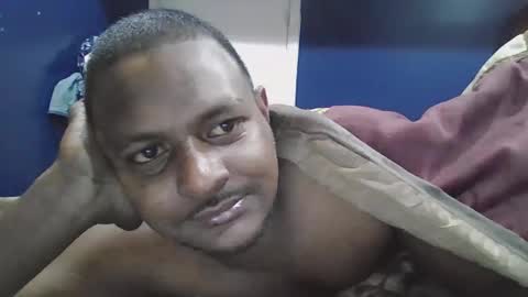 Snapshot of kawalsingha420125512 chatting on February 20, 5:15 am kawalsingha420125512 online show from February 20, 5:15 am