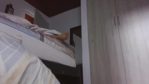  Khawit  online show from October 21, 7:20 am