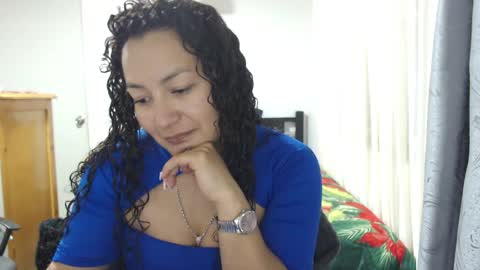 Snapshot of kawit1 chatting on February 27, 9:04 pm Khawit online show from February 27, 9:04 pm