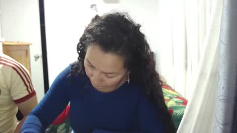 Snapshot of kawit1 chatting on March 3, 12:39 am Khawit online show from March 3, 12:39 am