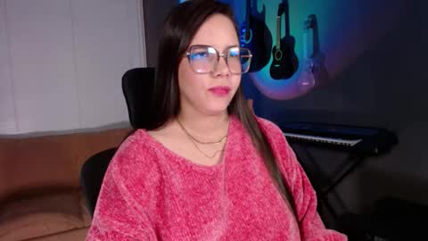 Kay online show from December 3, 6:10 am