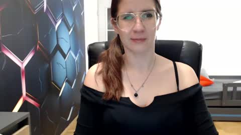KayaLips online show from February 18, 4:16 pm