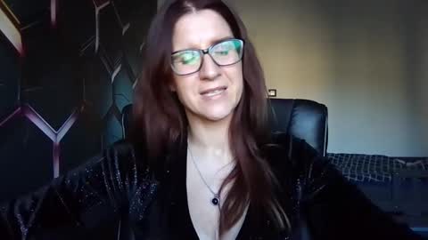 KayaLips online show from September 15, 3:34 pm