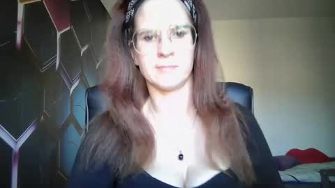 KayaLips online show from September 21, 2:19 pm