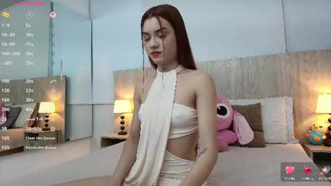 Kayla online show from July 25, 11:30 am