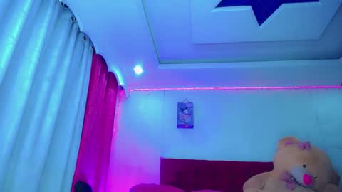 Snapshot of kayla_sexx chatting on February 19, 2:07 am kayla_sexx online show from February 19, 2:07 am