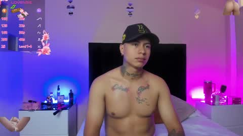 Snapshot of kaylaa_sex chatting on April 14, 12:55 pm kaylaa_sex online show from April 14, 12:55 pm