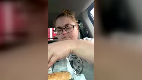 kaylabarr99 online show from June 27, 12:55 pm