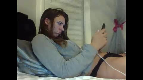 kaylaelizabeth97 online show from November 8, 4:01 am