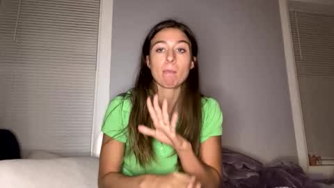 kaylaelizabeth97 online show from February 12, 12:27 am