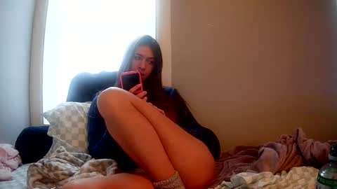 kaylaelizabeth97 online show from February 20, 7:14 pm