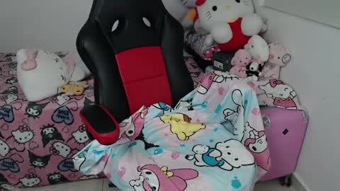 Kayla online show from June 3, 2:47 am