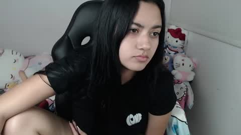 Kayla online show from June 22, 2:24 am