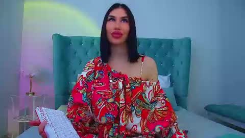 Kayla online show from June 28, 6:36 pm