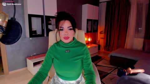 Snapshot of kaylee____77 chatting on February 13, 4:28 pm kaylee online show from February 13, 4:28 pm