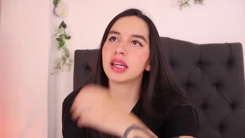 kaylee_lee online show from March 5, 4:19 am