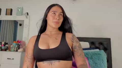 kaylee_scott_ online show from July 16, 6:47 pm