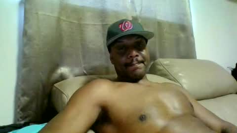 kaylee kakes online show from February 22, 6:06 pm