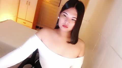 Y O U R        F U T U R E       K A Y L E E  online show from October 6, 6:38 pm