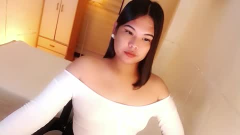 Y O U R        F U T U R E       K A Y L E E  online show from October 8, 6:49 pm