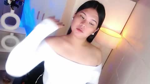 Y O U R        F U T U R E       K A Y L E E  online show from March 7, 6:38 pm