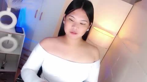 Y O U R        F U T U R E       K A Y L E E  online show from March 16, 6:23 pm