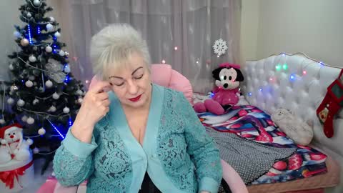 kaylesmoll online show from January 17, 11:18 pm