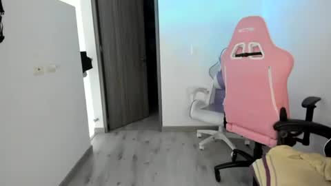 kaylie online show from October 10, 12:04 pm