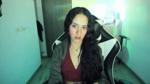 kaylie online show from October 15, 3:50 am