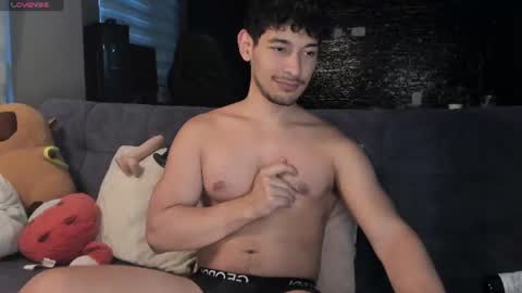 Kayn online show from June 23, 10:52 pm