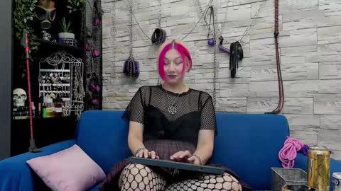 Miss Kazia online show from December 3, 4:36 am