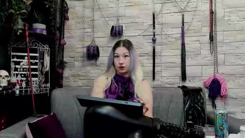 Miss Kazia online show from February 26, 1:48 am
