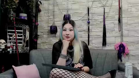 Miss Kazia online show from March 4, 2:06 am