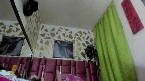 KAZSANDRAH online show from November 22, 11:15 pm